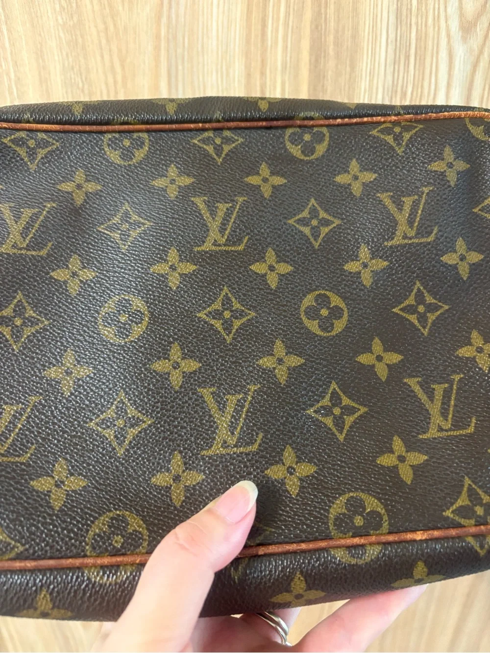Authentic Louis Vuitton Compiegne 28 Monogram Canvas Brown clutch